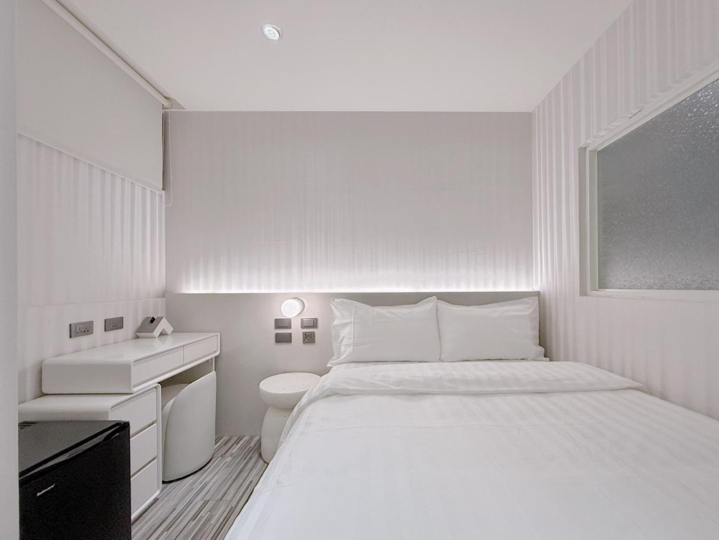 At Home Hotel Nanshi Taipei Exterior photo
